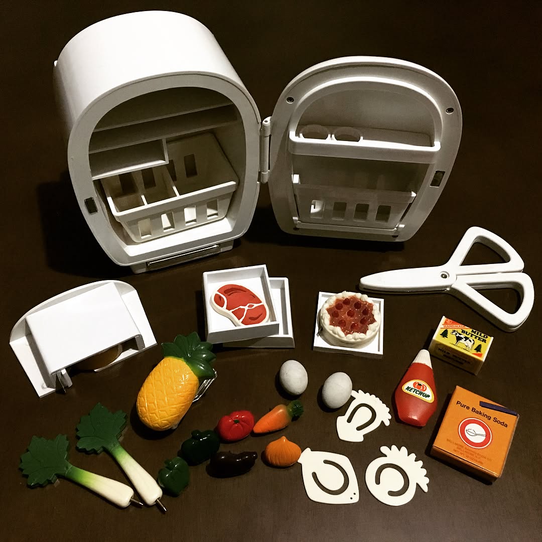 Temple Of Low Men Lil' Fridge & Apron (USA Promo Goods)