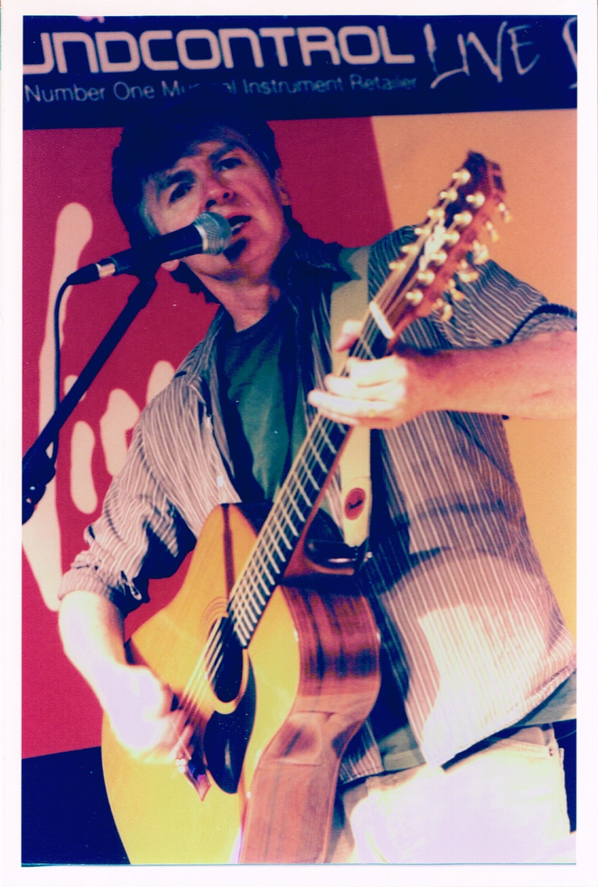 Virgin Megastore, London 2004 (UK Promo Photos)